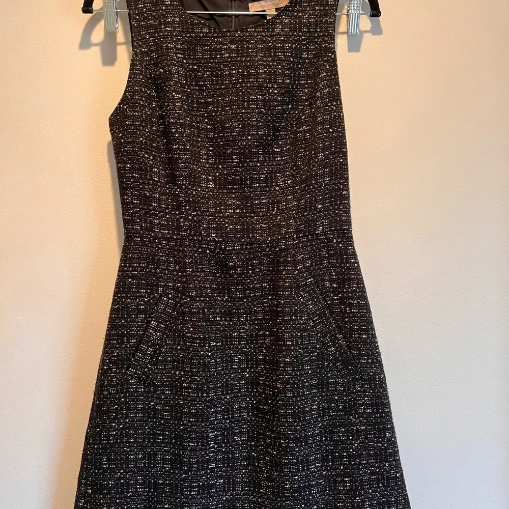 princess buttercup blue dress UNDERWRAPS Officially Liscensed The Bride™ Size:12 (M) no-returns:2022-07-17_2022-08-02 and comes showcased in sparkly black mini dress